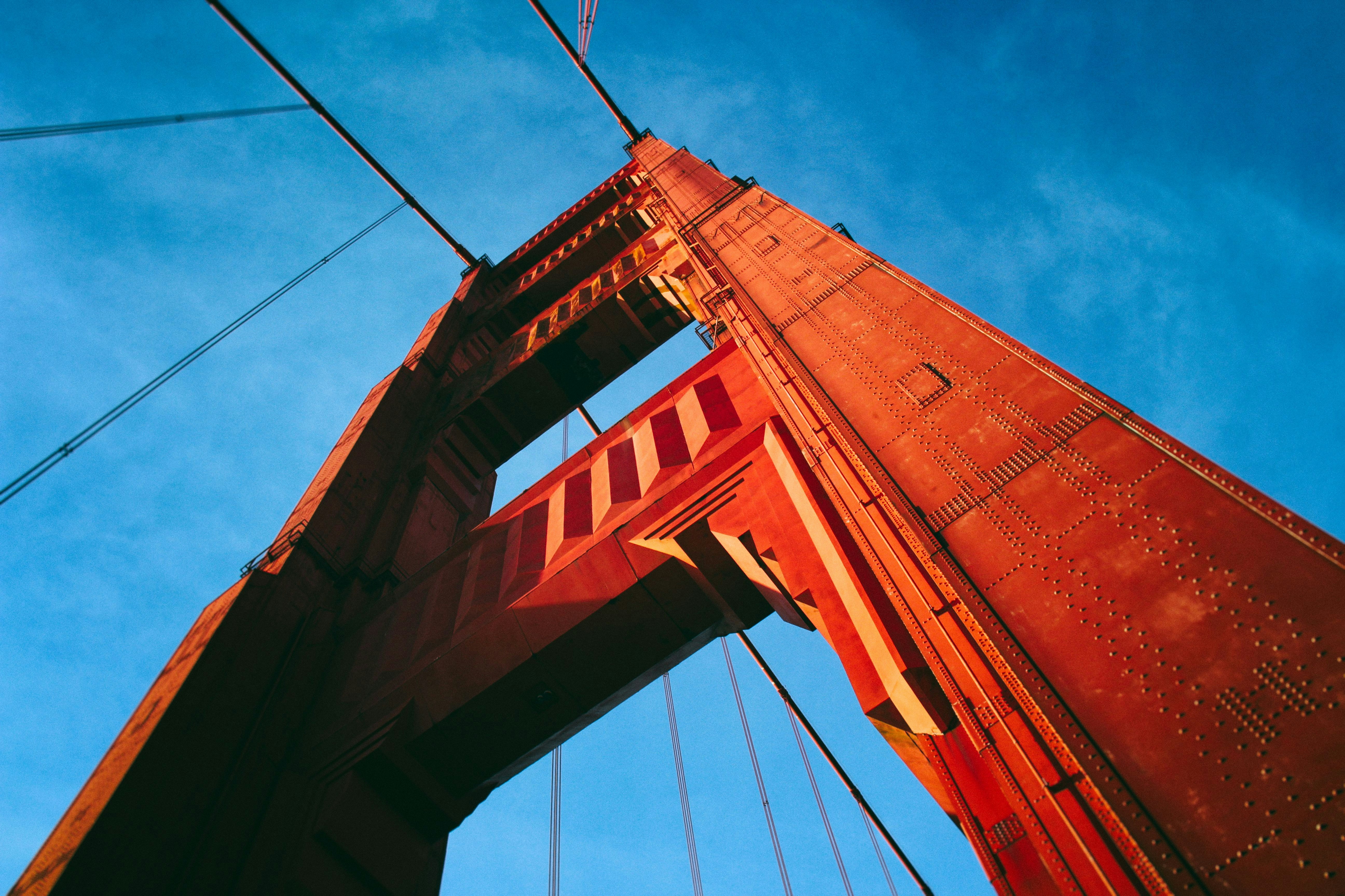 This is a sample image. This is an alt text.